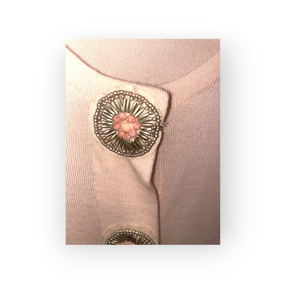 Boden Lightweight Sweater | Womens Sz 4 | Peach | Embellished Buttons | EUC - Picture 2 of 4